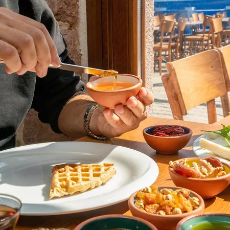 Cunda Taka Hotel Ayvalı