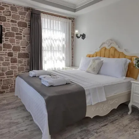 Hotell Cunda Taka *