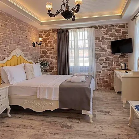 Hotell Cunda Taka Ayvalı