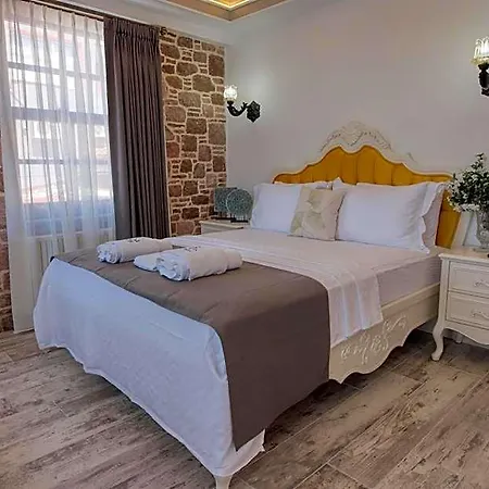 Hotell Cunda Taka *