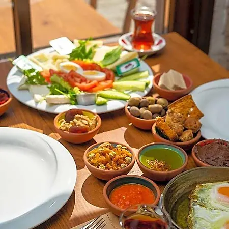 Cunda Taka Hotell